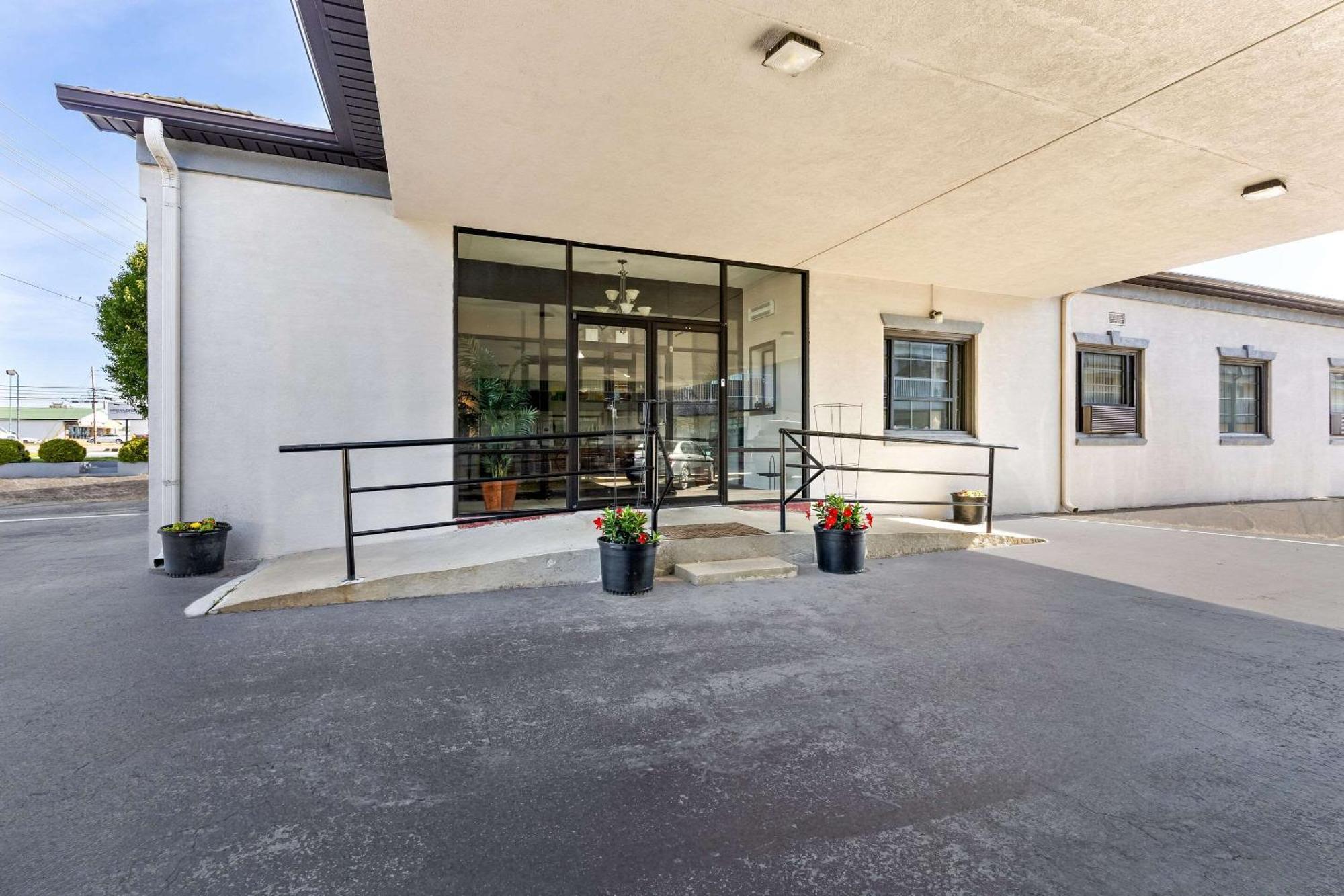 Quality Inn Lawrenceburg Luaran gambar