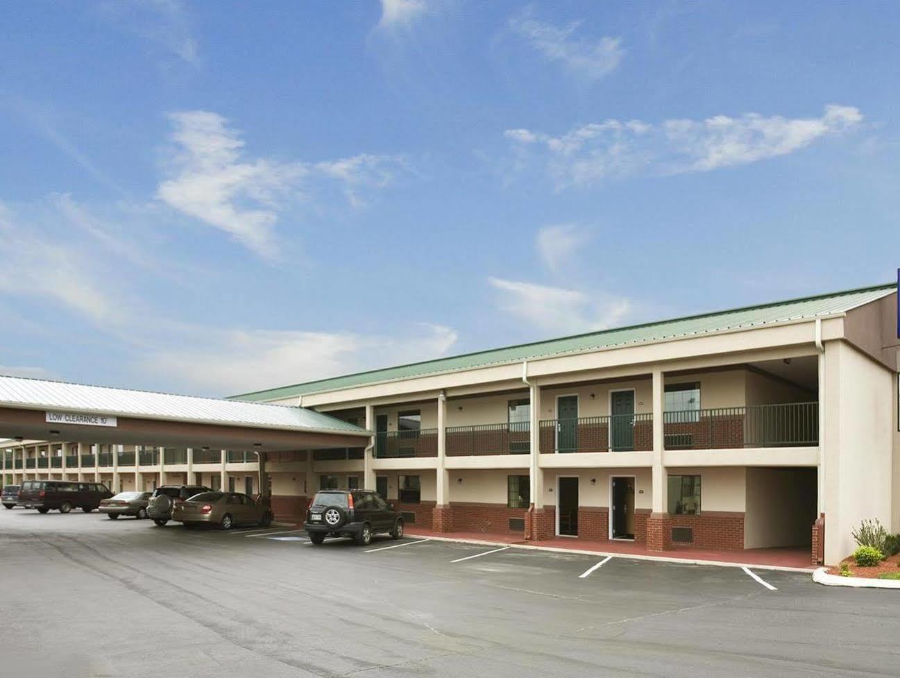 Quality Inn Lawrenceburg Luaran gambar